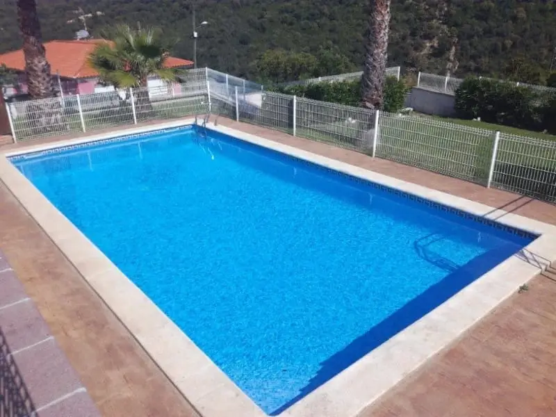 Chalet en venta Mas Altaba Girona con piscina y licencia turistica
