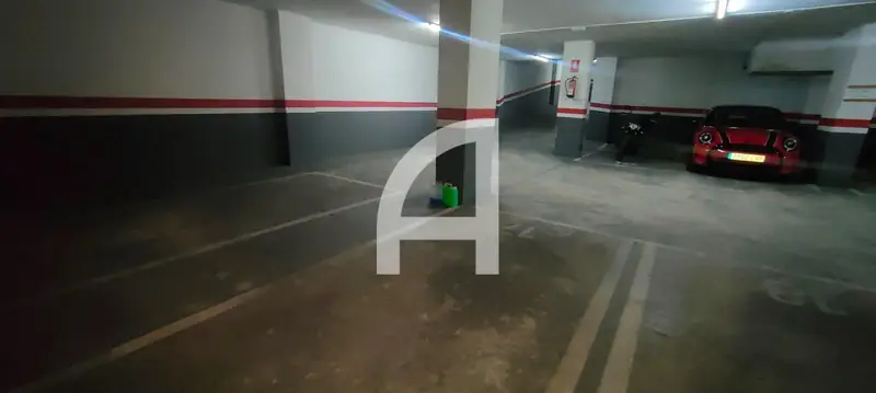 Garaje en Venta en Barcelona Les Corts