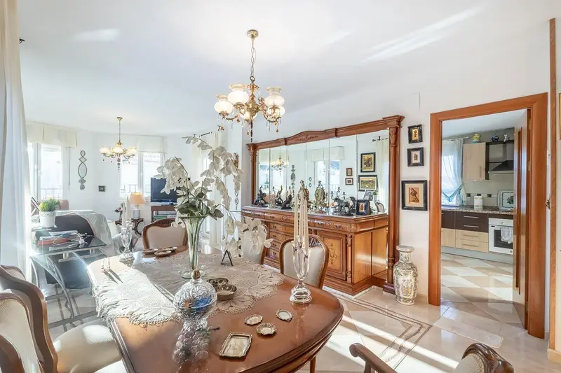 Venta Casa con calefacción en Ventas de Huelma - Gran Oportunidad