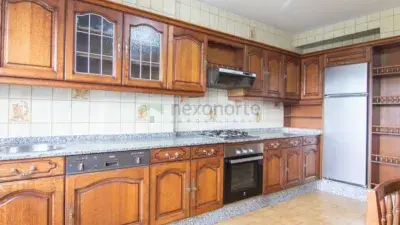 Piso en venta en As Pontes cuatro habitaciones dos baños