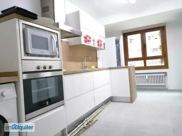 Alquiler Piso Reformado El Bibio Gijon 4 Dormitorios Terraza Garaje