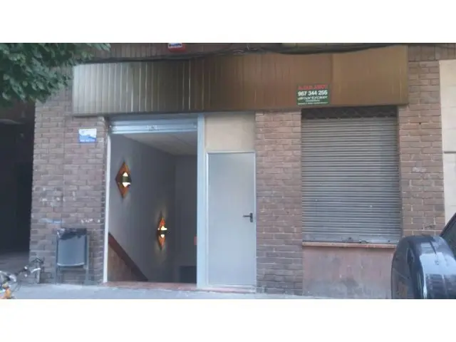 Local Comercial en Almansa 49m2 Para Reformar