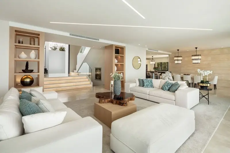 Villa de Lujo en El Paraiso con Vistas Panorámicas