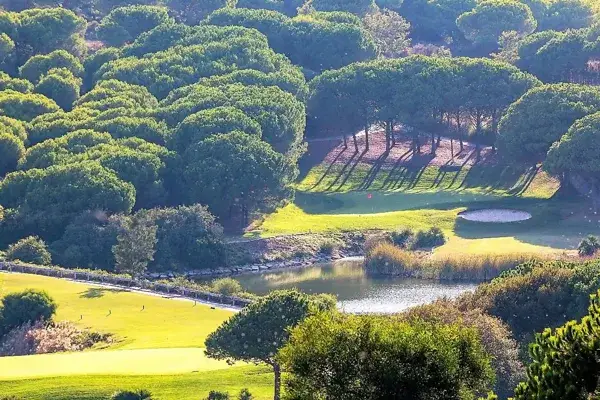Mansión de Lujo en Sotogrande Alto con Vistas al Golf