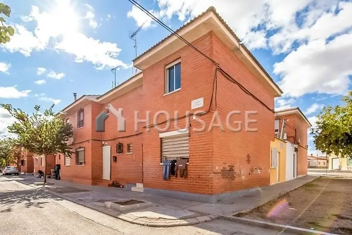 Chalet Adosado en Villacanas Toledo 3 Dormitorios 2 Banos