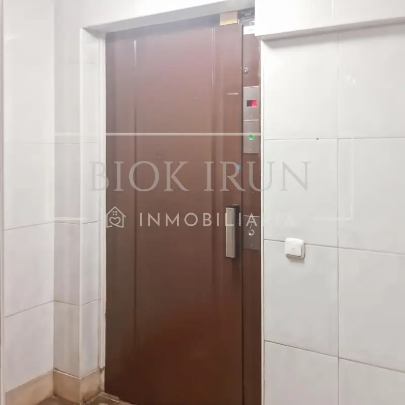 Venta Piso con Terraza en Irún - Reforma Integral