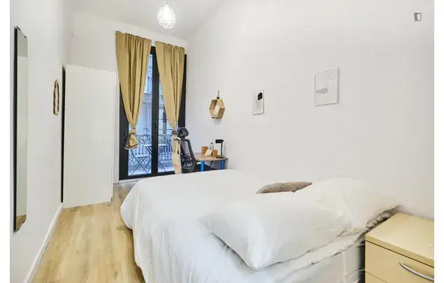 Alquiler Apartamento 4 Dormitorios Barcelona 3 24 Meses
