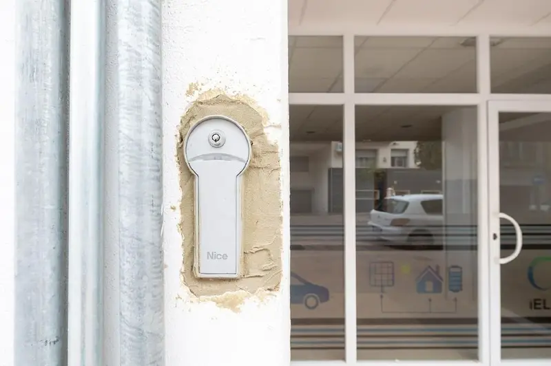 Venta Local Comercial Ayuntamiento Armilla