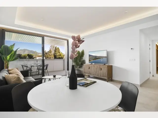 Apartamento de Lujo en Fuengirola 2 Dormitorios Vistas al Mar