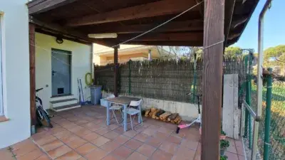 Chalet en alquiler en Carrer dels Avets