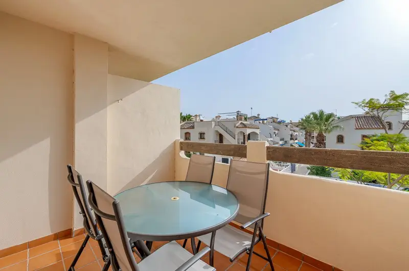 Piso de 2 Dormitorios en venta Playa Flamenca, España