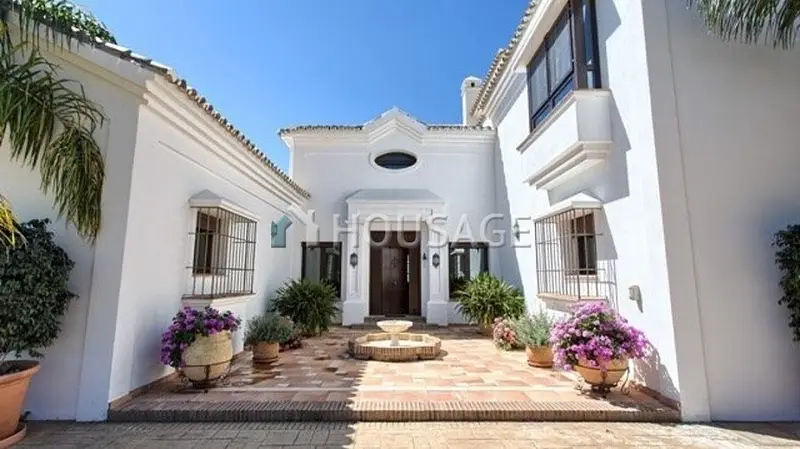 Chalet en Benahavis 700m2 5 dormitorios 6 banos