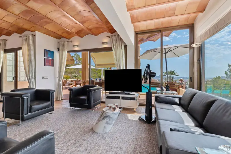 Chalet en venta en Ibiza con vistas al mar y a Dalt Vila