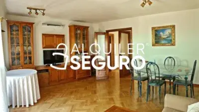 Alquiler Piso 80m2 Puerta de Madrid 2 Dormitorios