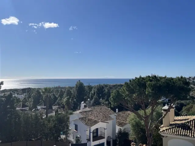Adosado 4 Dormitorios Calahonda Vistas al Mar Apartamento Estudio