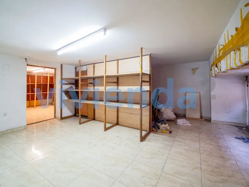 Negocio en venta Lavapiés Madrid 178m2 3 plantas
