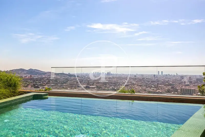 Casa de Lujo con Vistas Panorámicas en Sarrià