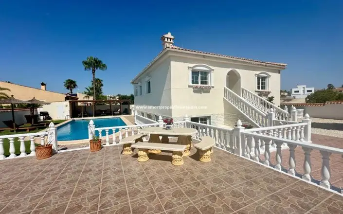 Villa 5 Dormitorios Piscina Privada La Marina