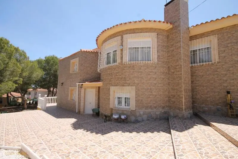 Villa en Venta Pilar de la Horadada 4 Dormitorios