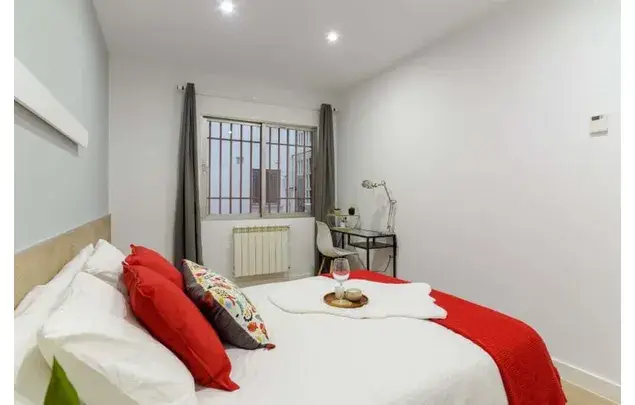 Habitacion Madrid Paseo Delicias Alquiler Minimo 3 Noches