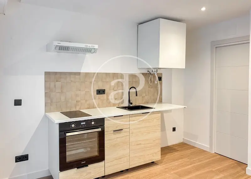 Estudio Reformado en Gràcia Barcelona