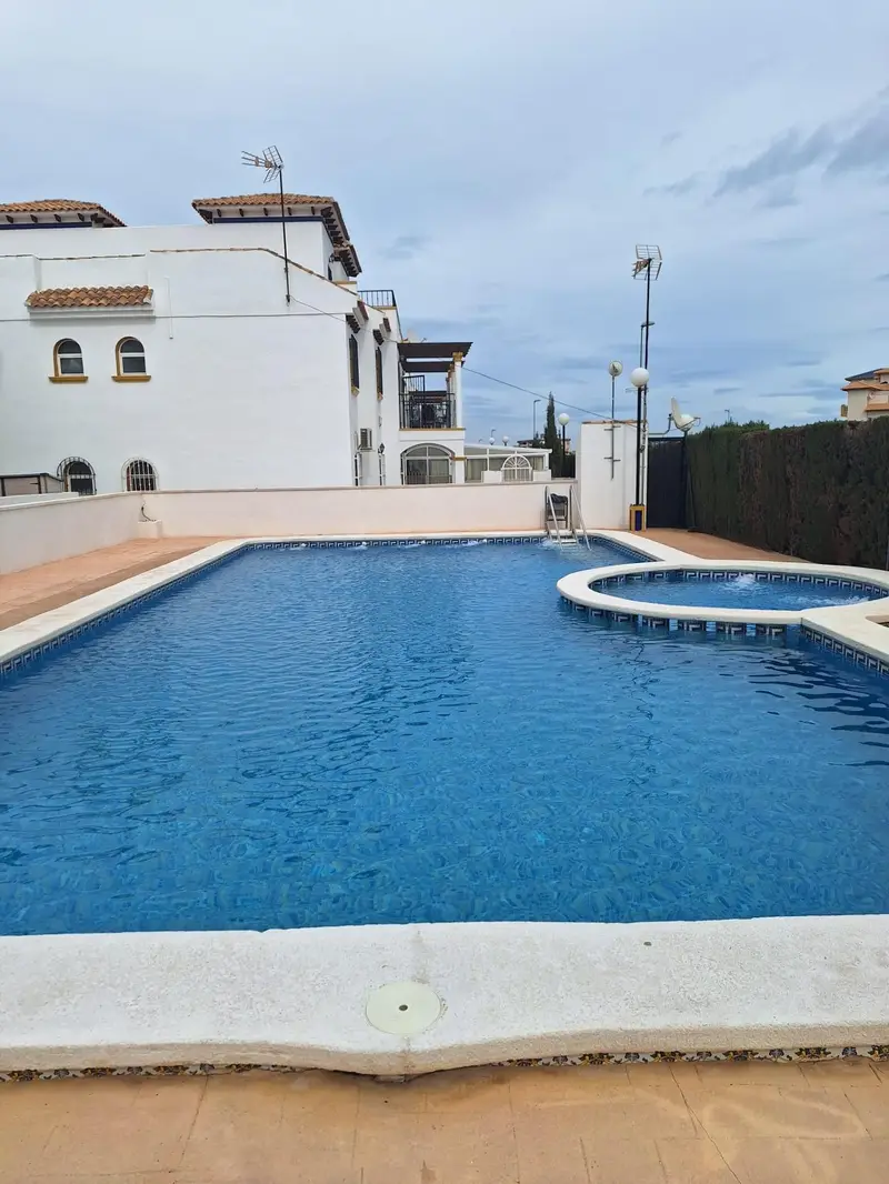 Apartamentos de Lujo en Orihuela Costa  Playa Los Locos