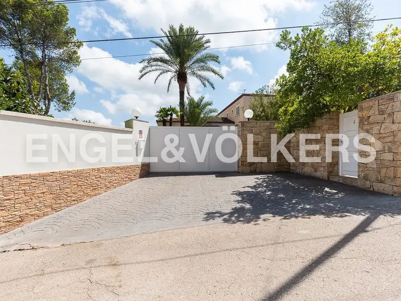Chalet en venta cerca de Alzira Valencia
