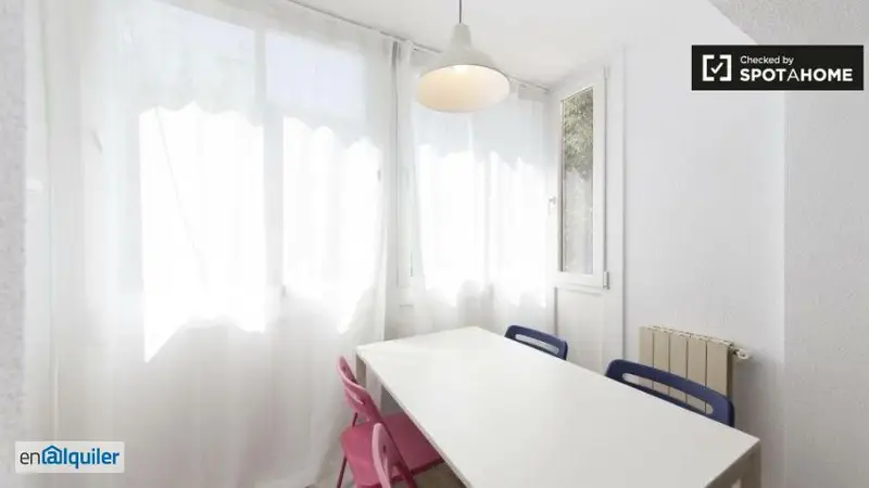 Apartamento 3 Dormitorios Aluche Cerca Metro Estudiantes