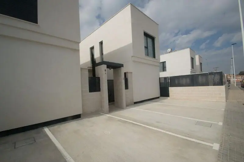 Villa Moderna 3 Dormitorios Punta Prima Alicante