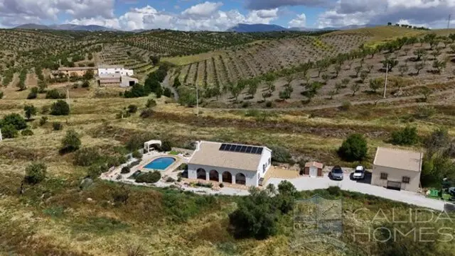 Villa de Lujo 3 Dormitorios Oria