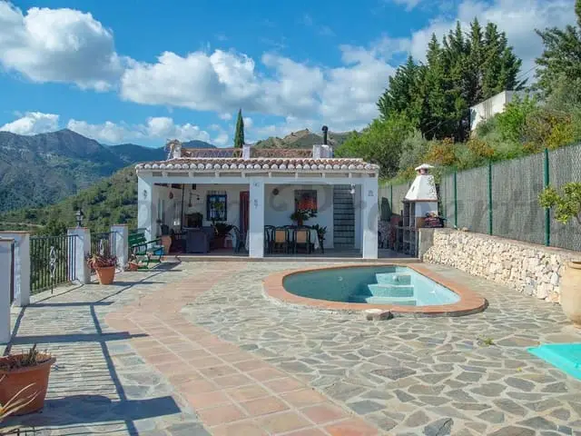 Finca con Encanto en Torrox cerca de Frigiliana