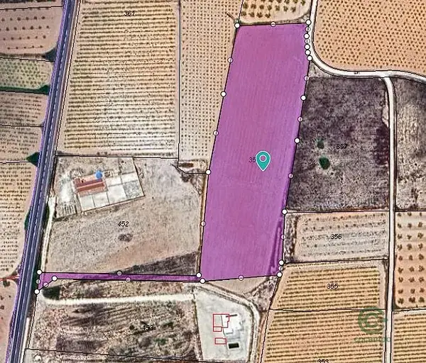 Propiedades en Costa Blanca y Cálida: Villas, Fincas y Solares