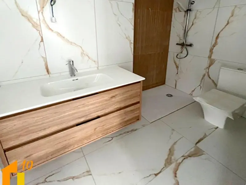 Venta Piso 3 Dormitorios Zona Universitaria Burgos