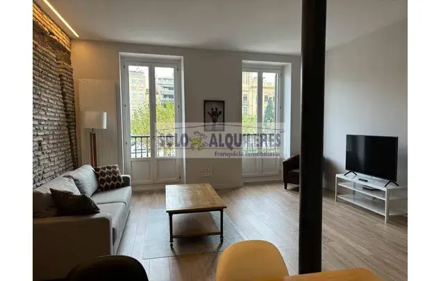 Alquiler Apartamento 1 Dormitorio 80m² Aranguren