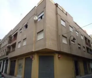 Garaje en Venta en Alzira con Ascensor