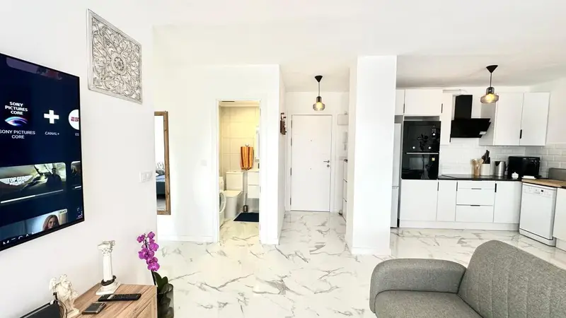 Apartamento 2 Dormitorios Punta Prima Torrevieja