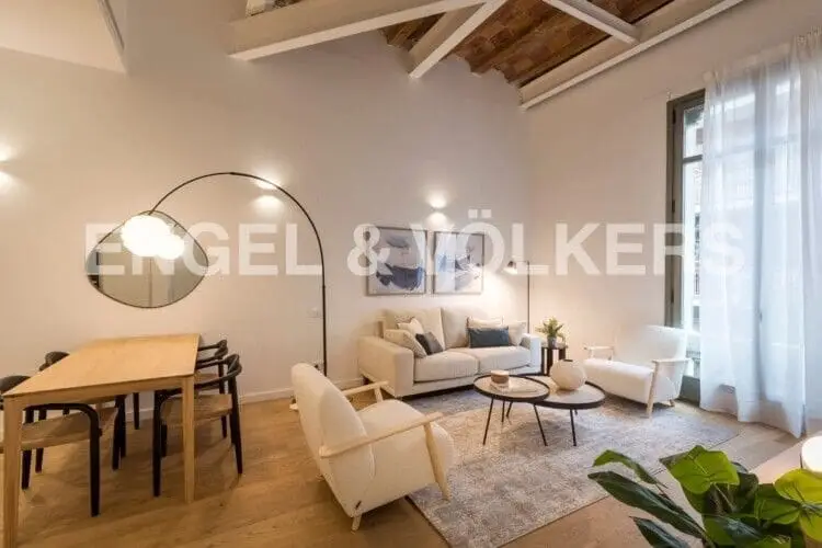 Apartamento Gràcia 3 habitaciones 2 baños Terraza Servicios Incluidos