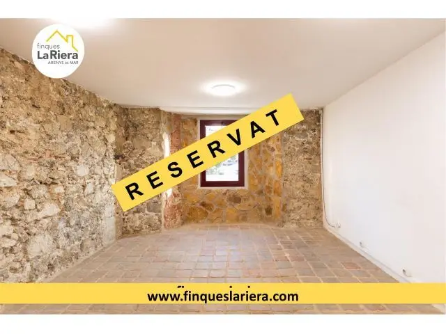 Fantastico Local Comercial en Alquiler La Riera 21m2