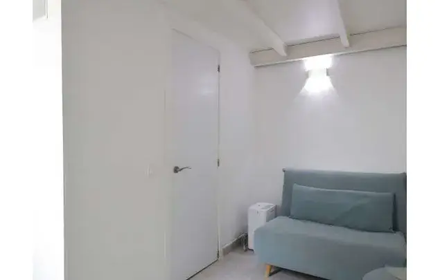 Estudio Moderno 27m² Madrid Recien Reformado Aire Acondicionado