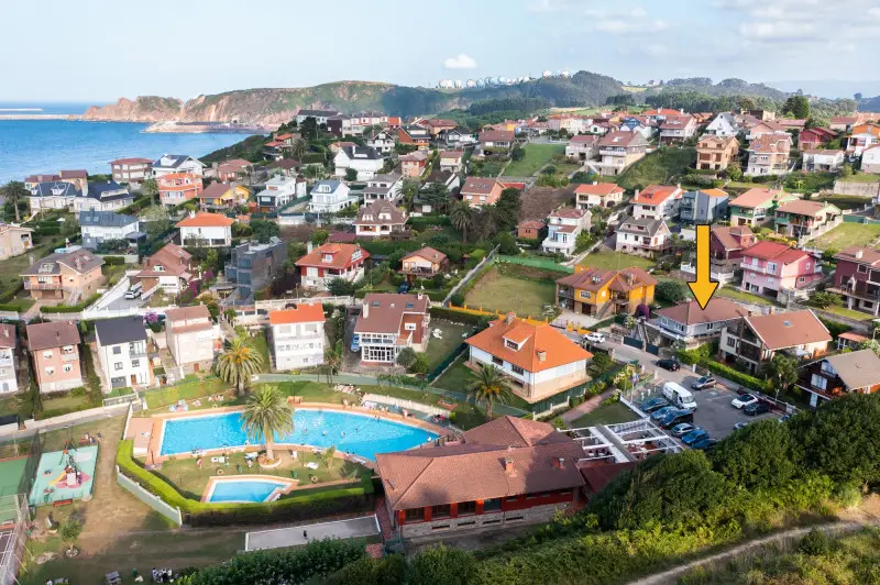 Casa con Vistas al Mar en Xivares Gijon