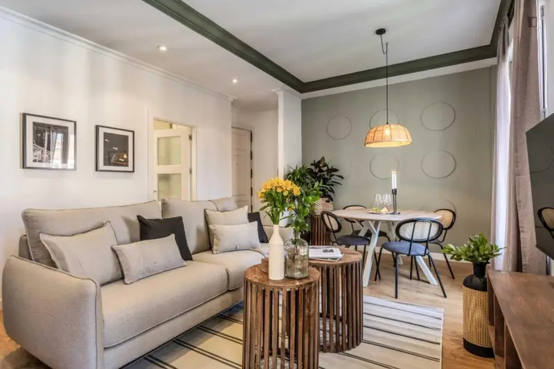 Apartamento con 2 Dormitorios Dobles en Madrid