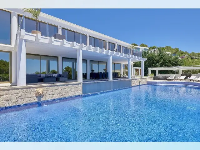Casa Villa de Lujo con Piscina en Ibiza
