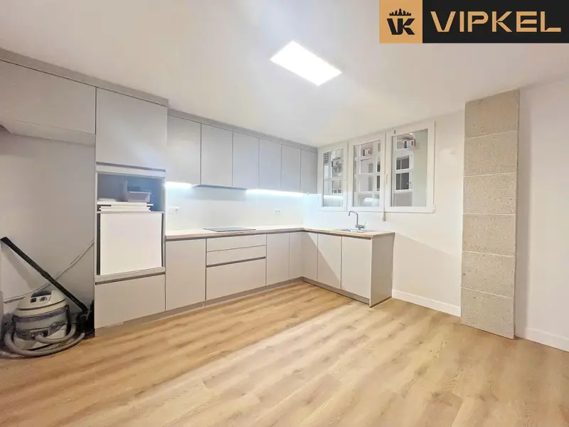 Venta de piso en Ensanche-Sar (Santiago de Compostela)