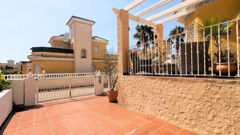 Villa en Venta Lo Crispin 3 Dormitorios Jacuzzi