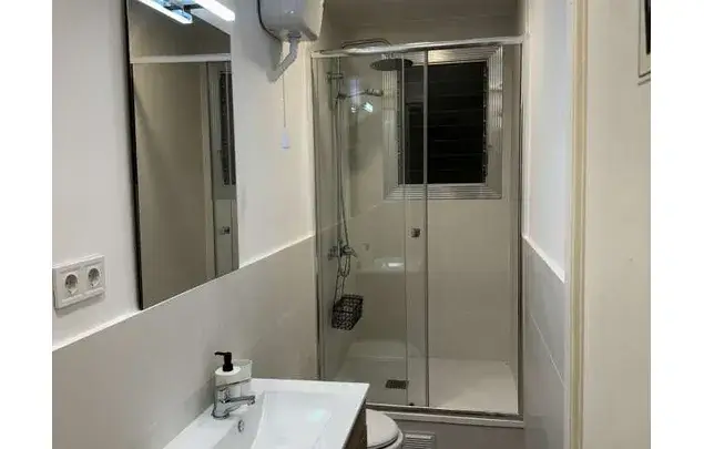Alquiler Habitaciones 180m2 Barcelona