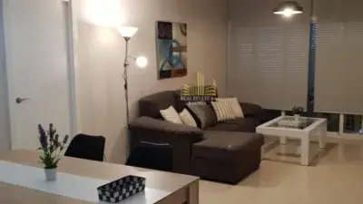 Piso en Venta en Jardin de Alcalá I con Garaje y Piscina