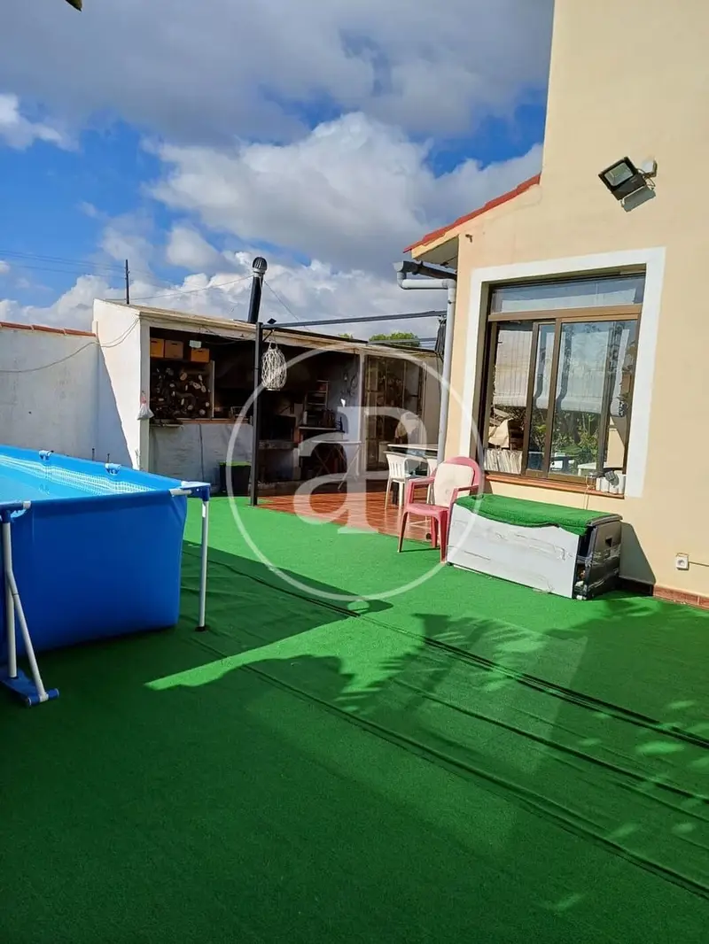 Chalet en Benicasim cerca de la playa con jardin y barbacoa