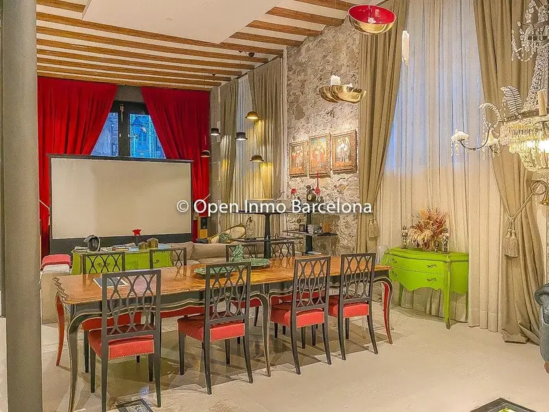 Piso historico 224m2 en Barrio Gotico Barcelona
