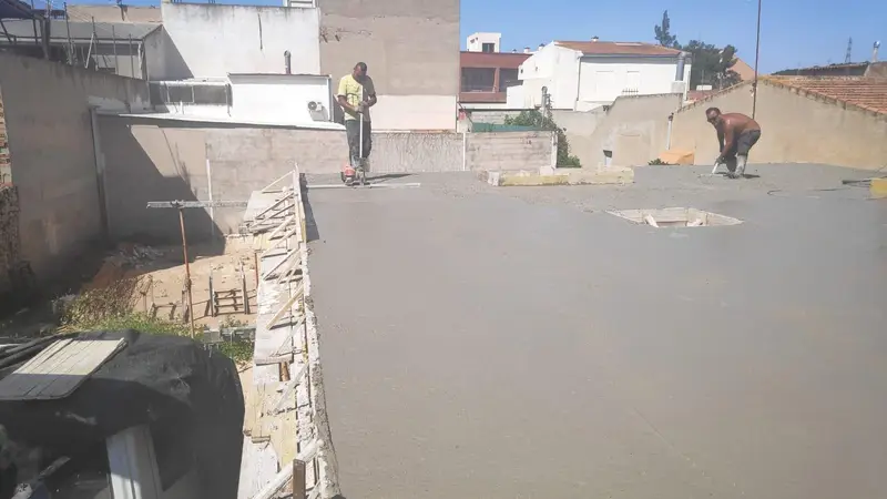 Solar en Centro Monforte del Cid 140m2 Proyecto Vivienda