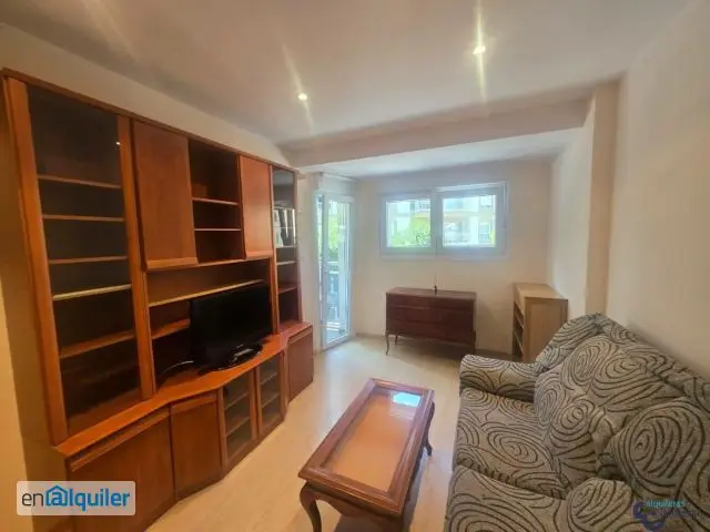Alquiler de Piso 2 dormitorios, 1 baños, 0 garajes, Buen estado, en Donostia-San Sebastián, Guipuzcoa